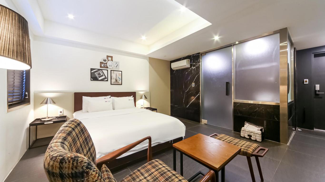 Busan Oncheonjang Hotel France