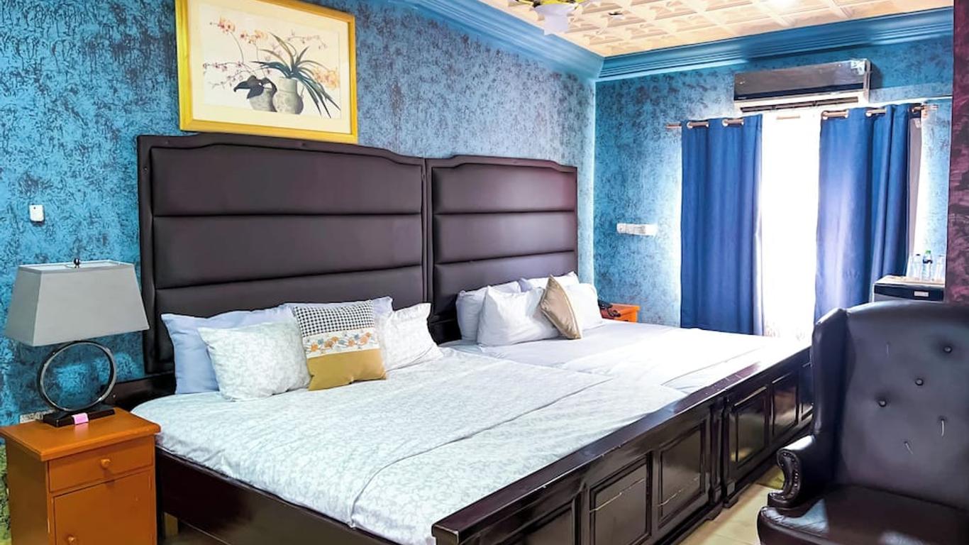 Golden Touch Executive Hotel