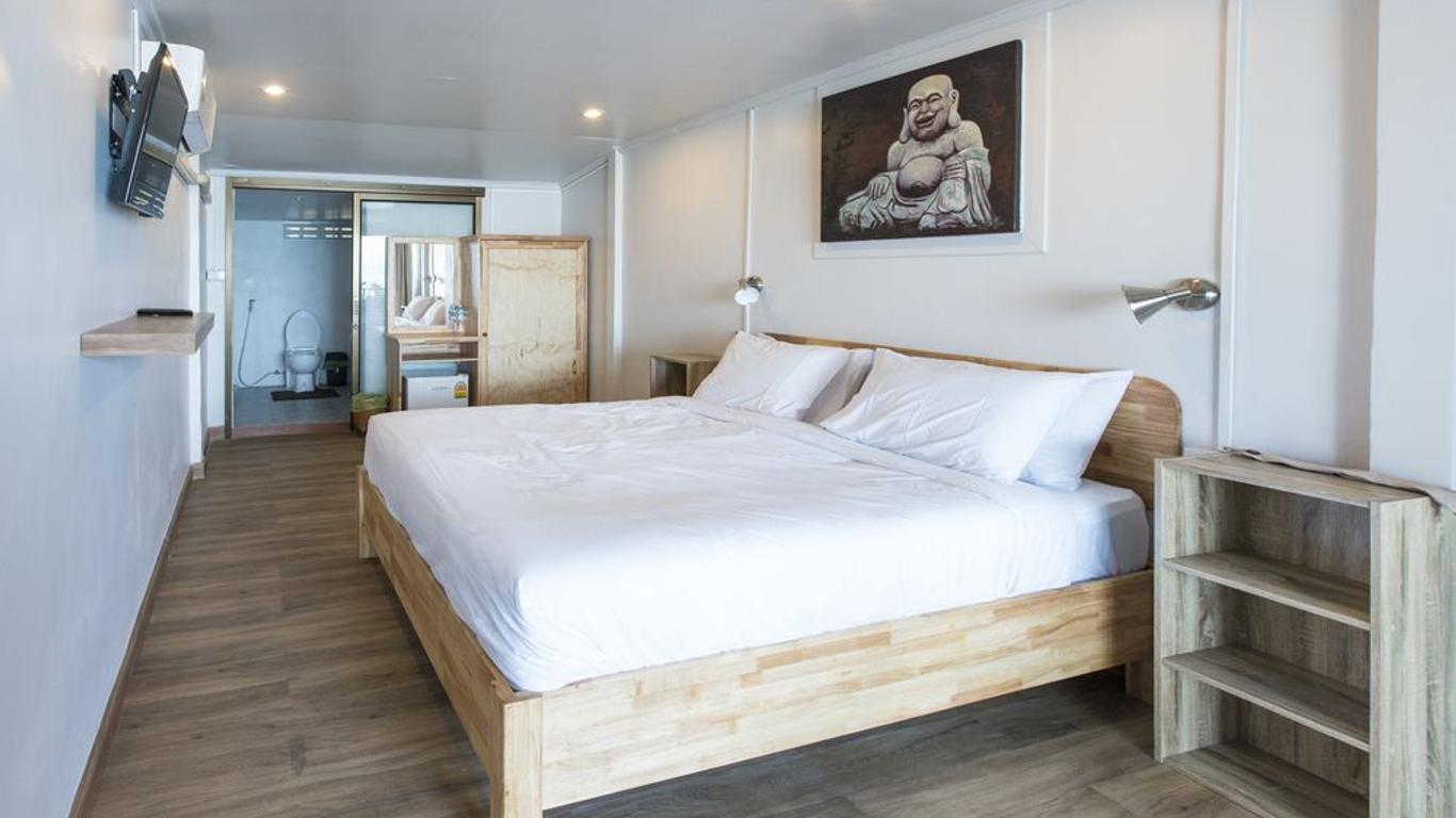Namthip Homebeach