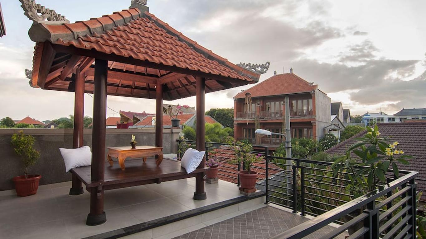 Suwardika Homestay & Dormitory