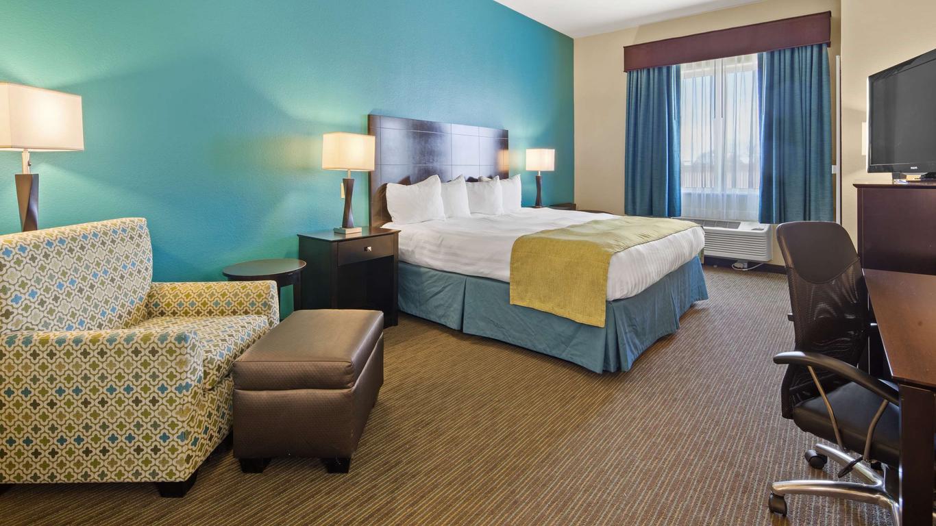 Best Western Lindsay Inn & Suites