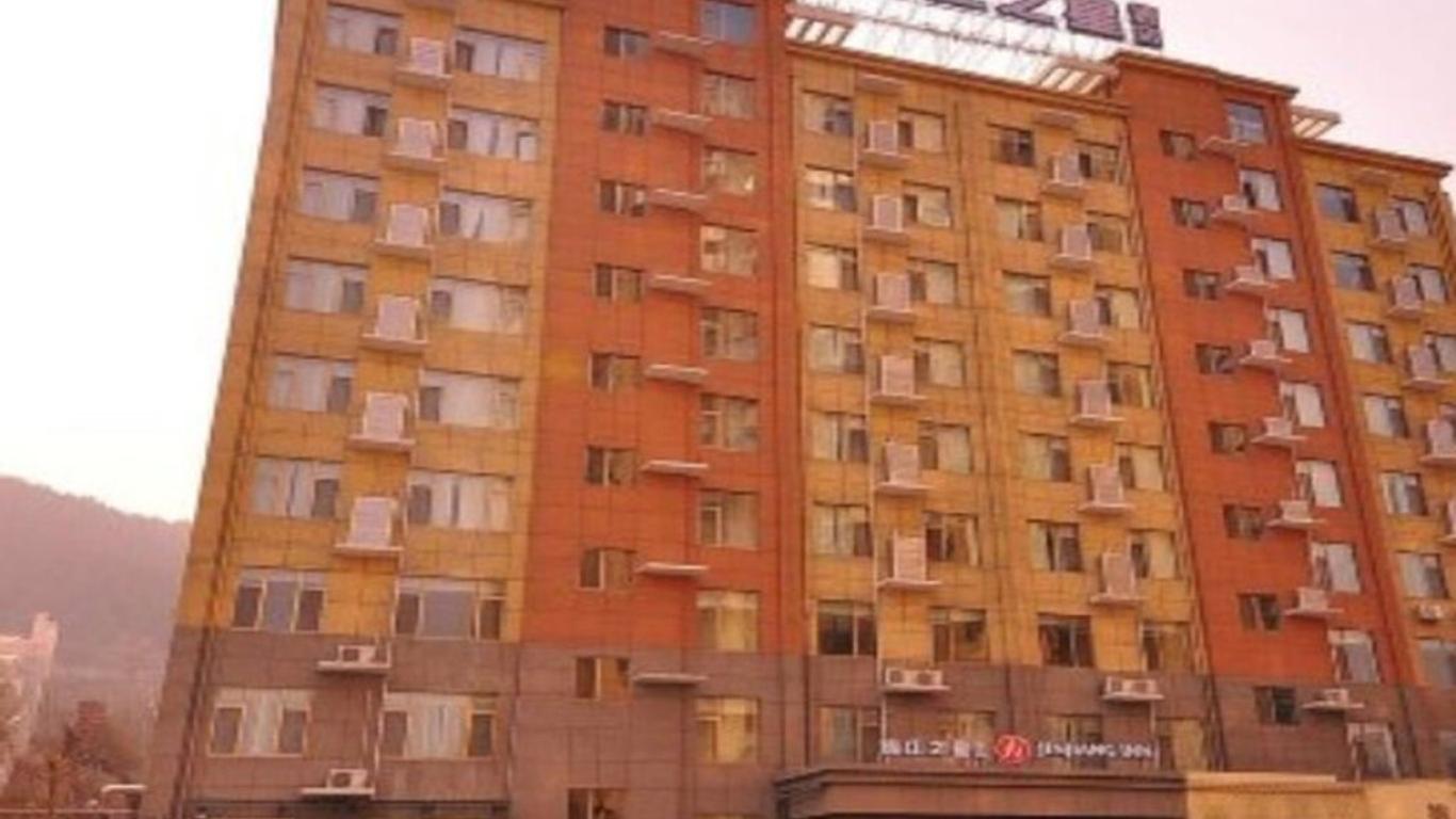 Jinjiang Inn Select Jinan Jingshi Road Yanshan Overpass Bridge