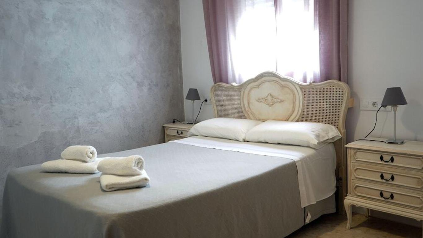 Hostal Trafalgar