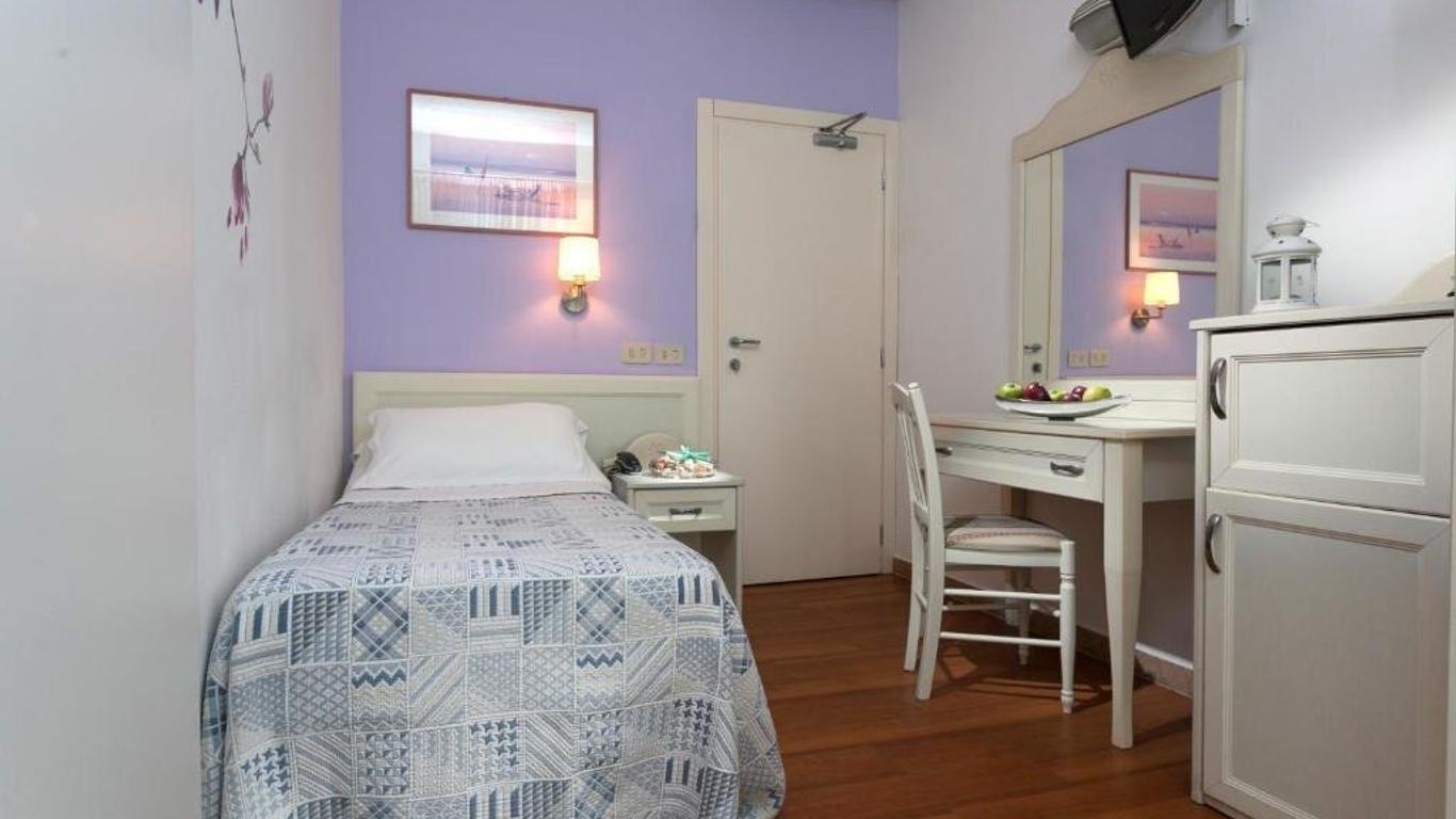 Hotel Mon Pays
