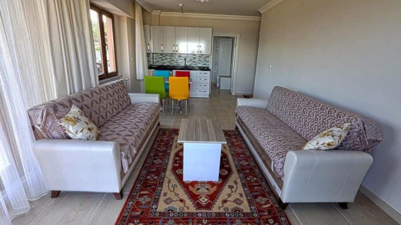 Yasar Apart