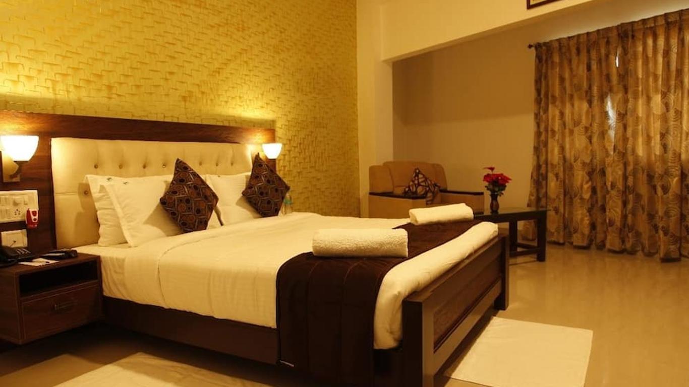 Pah The Clarista Hotel
