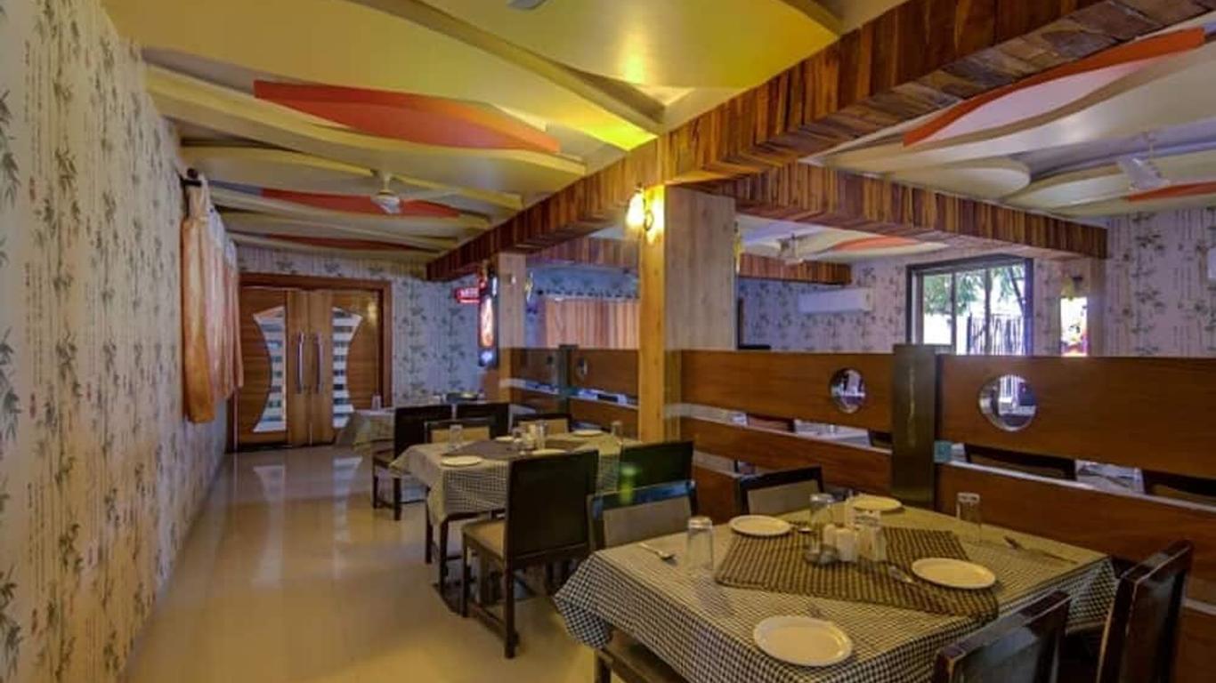 Hotel Heera Executive