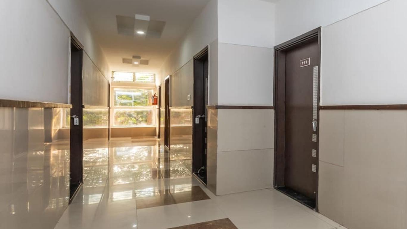 Hotel Kamal Palace