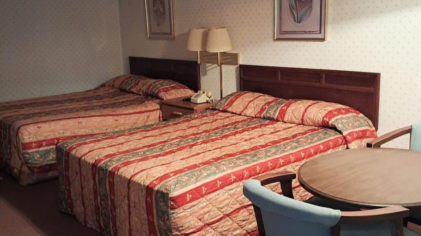 Holiday Capri Motel