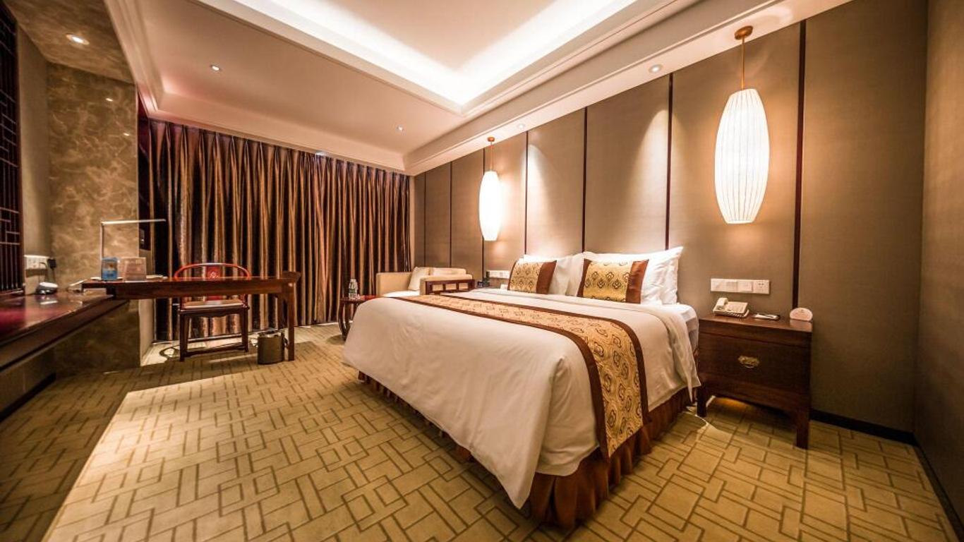 Xinhua Media Hotel