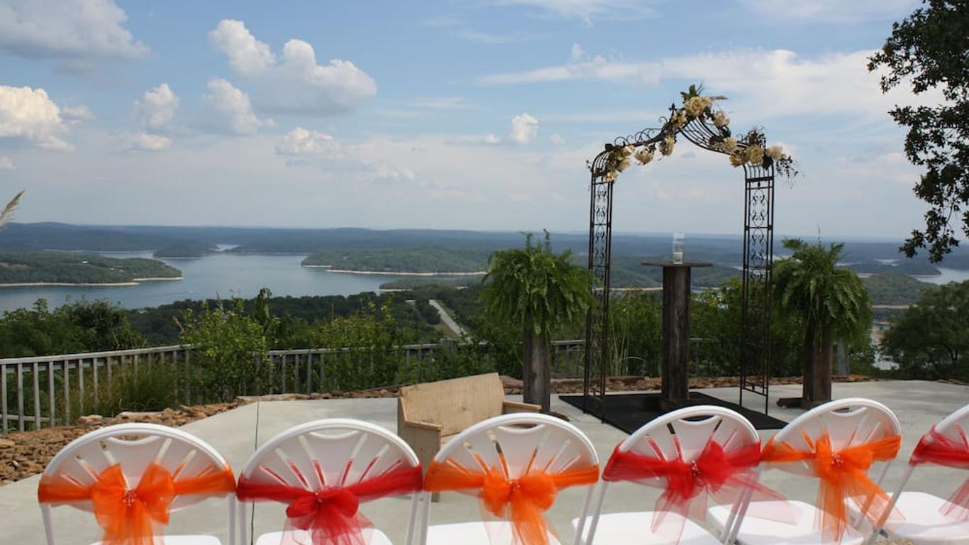 Whitney Mountain Lodge