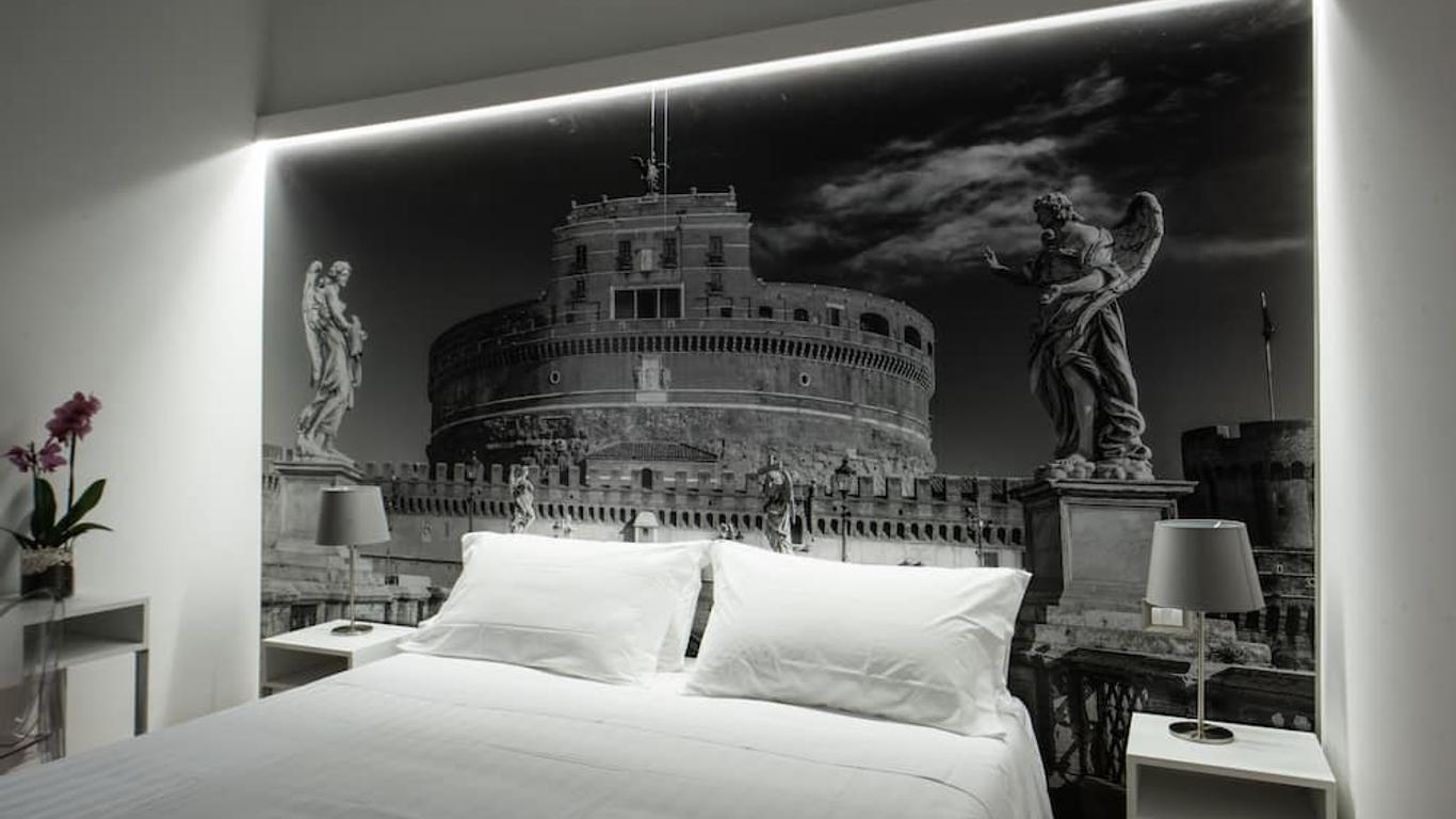 Charming Roma