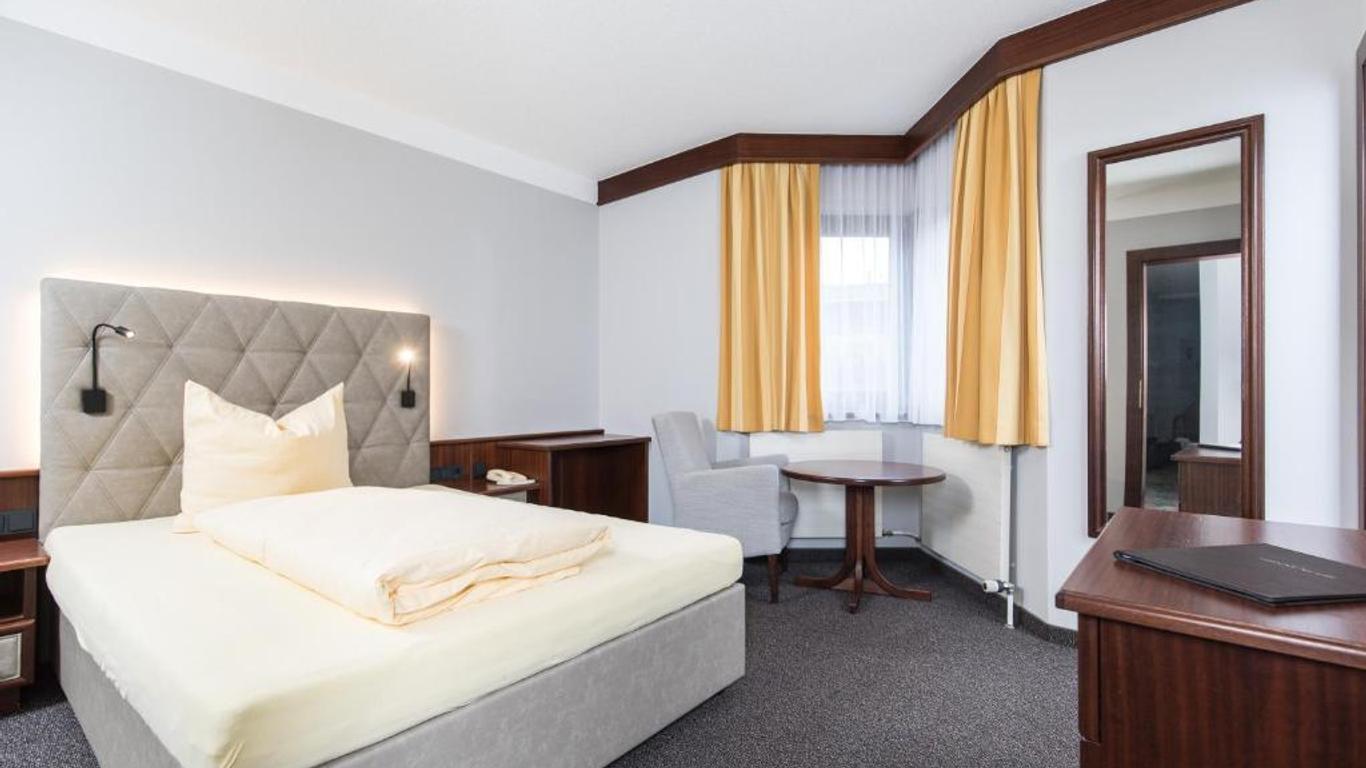Hotel Sonnenuhr