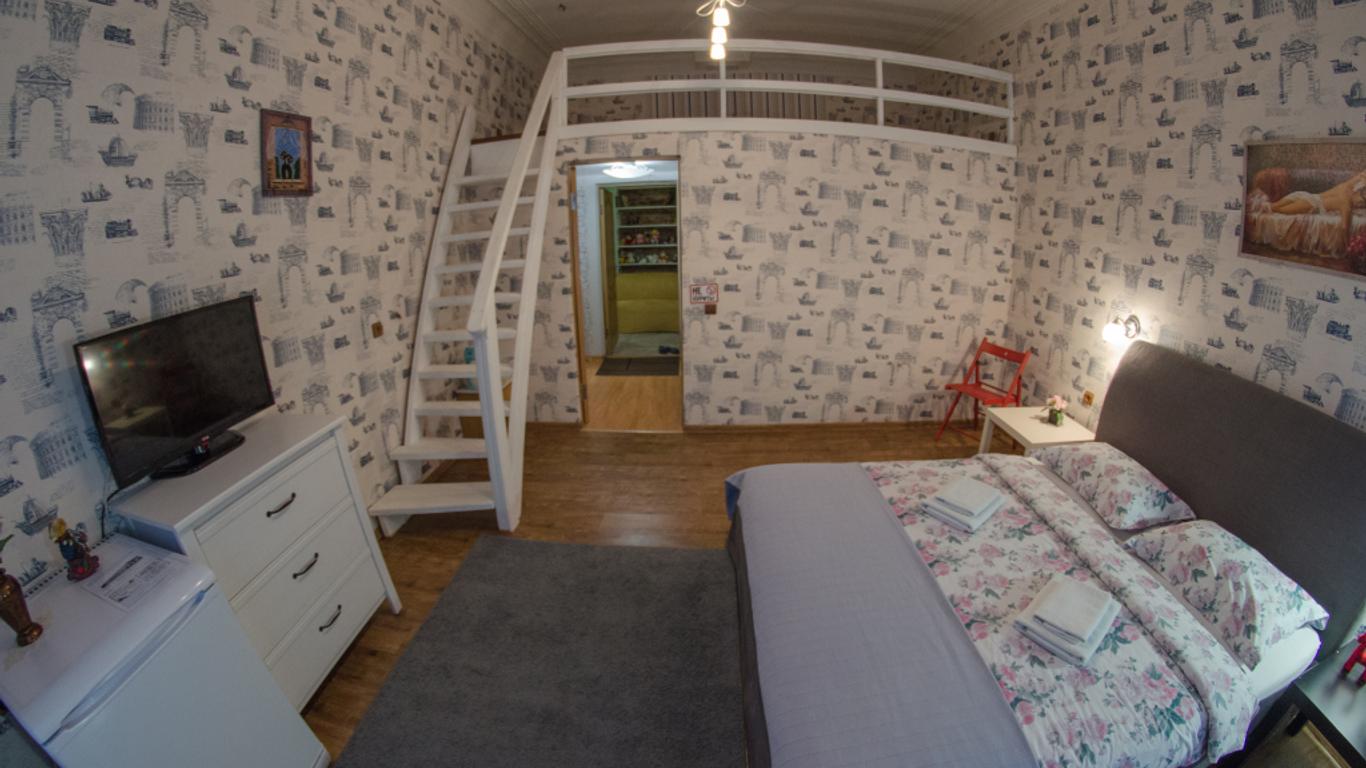 Na Petrovskoj Guest House