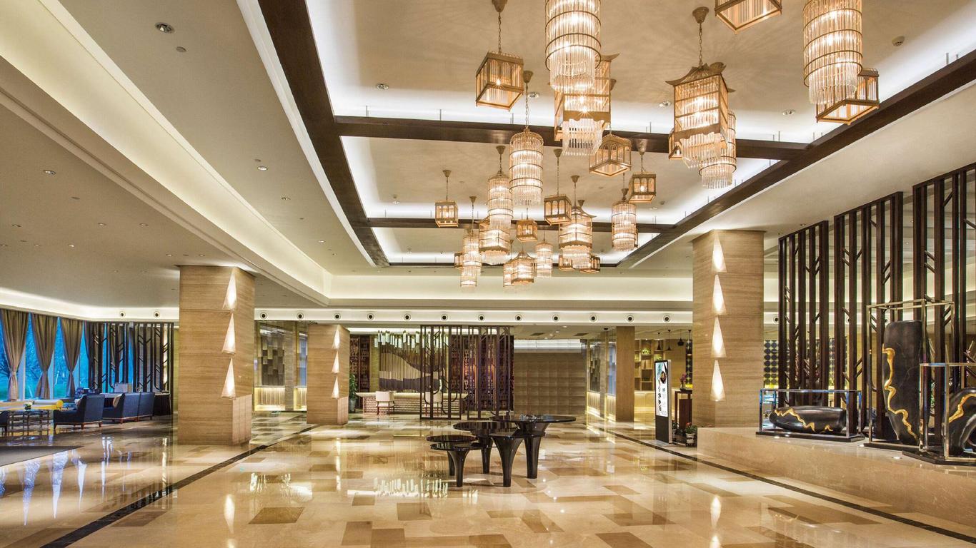 Howard Johnson by Wyndham Dongqian Lake Plaza Ningbo