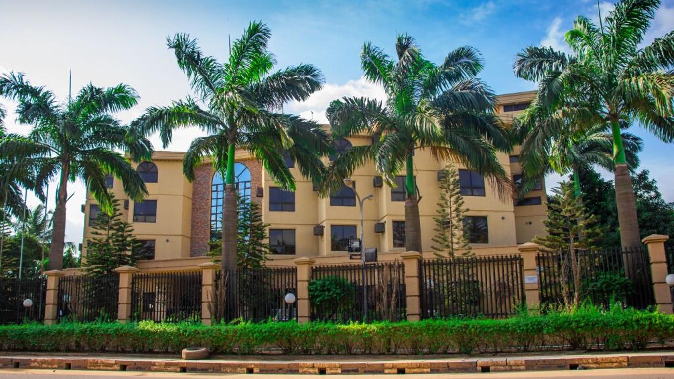 Heritage House Square Hotel