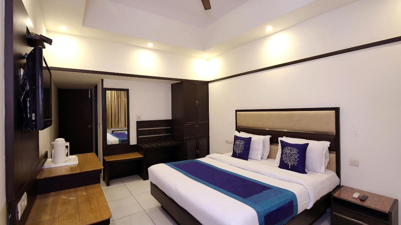 Oyo 10144 Hotel Southend
