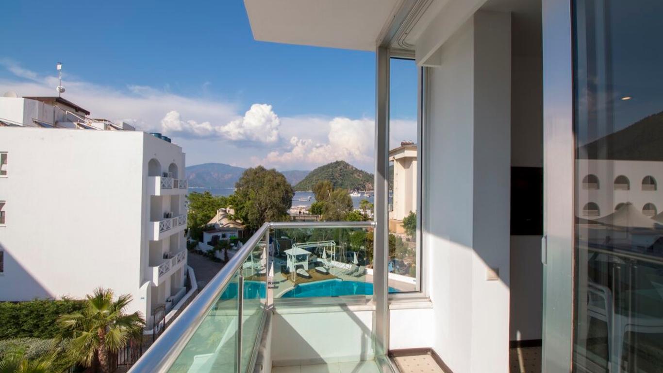Munamar Beach Residence Hotel