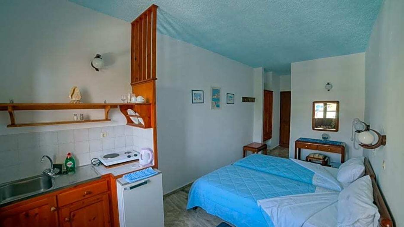 Nefeli Hotel