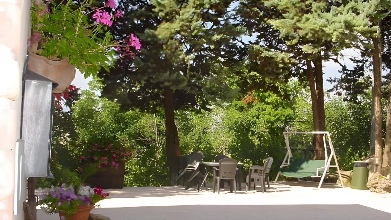 Agriturismo La Cantina Via Campiglione DI Assisi