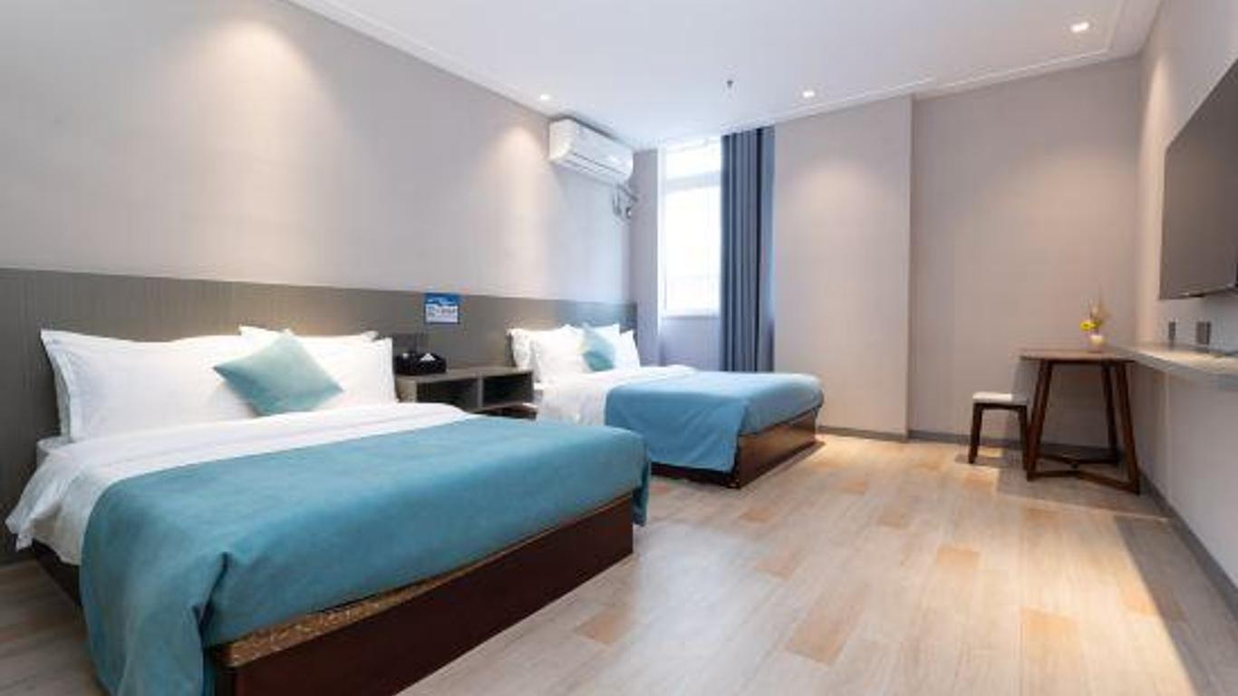 Karen Century Hotel (Mudu Ancient Town Lingyan Mountain Scenic Area Branch)