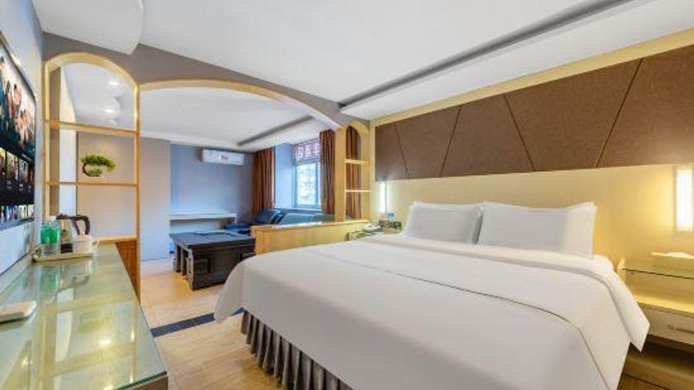 Hua Feng Hotel