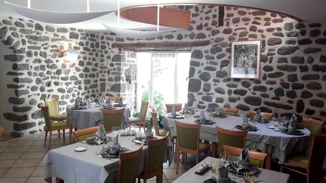 Logis Hotel du Midi
