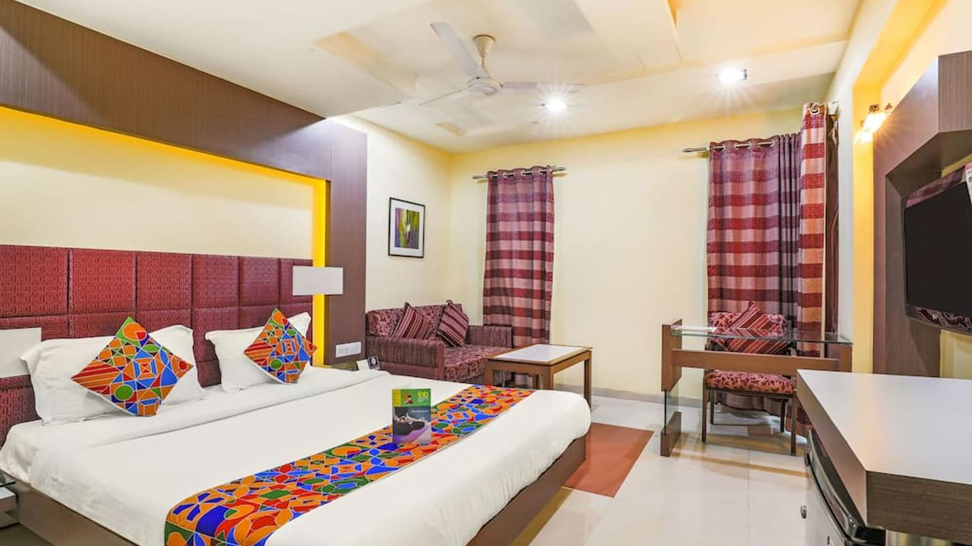 Fabhotel Amrit Residency
