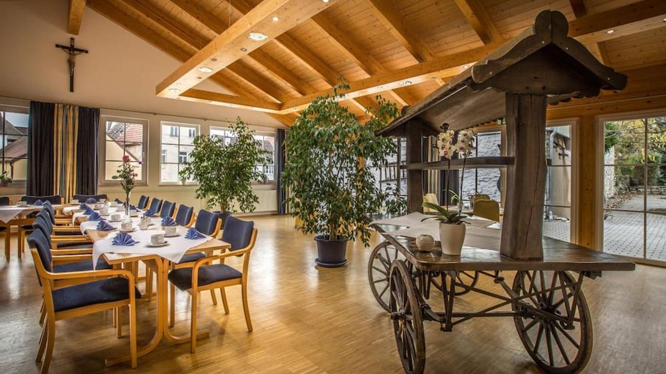 Landhotel Weißer Hahn