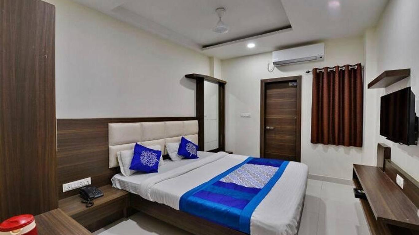 Hotel Amar Palace