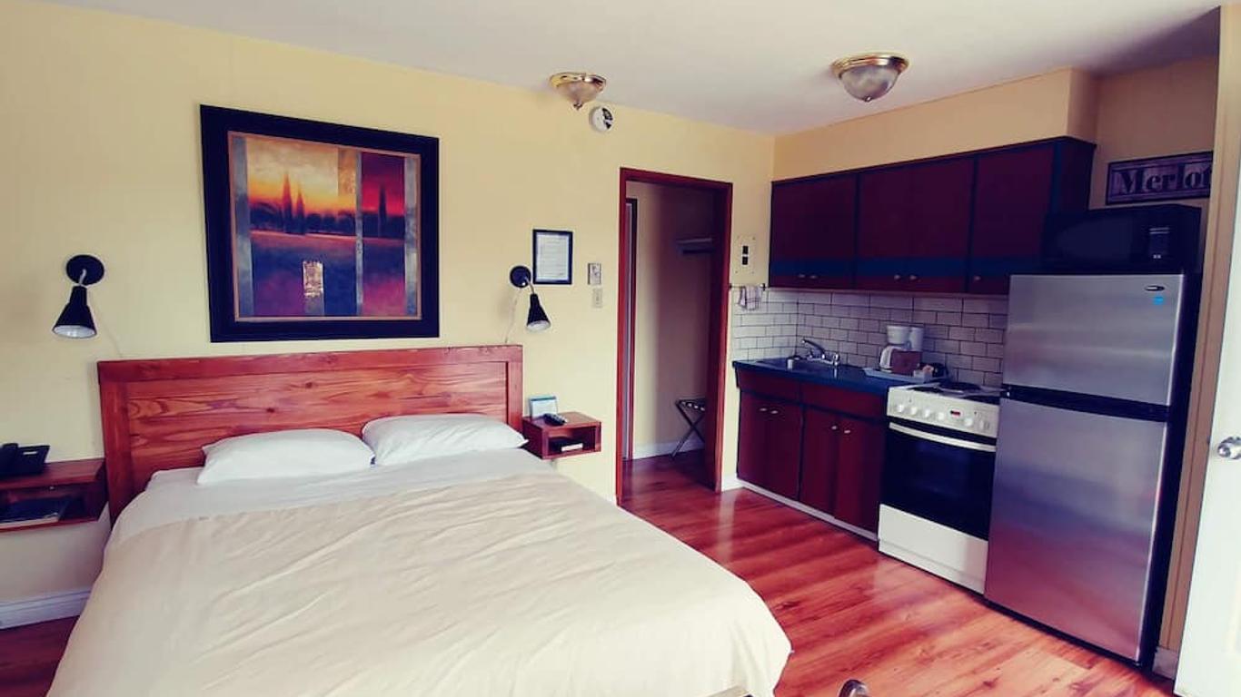 River Heights Motel