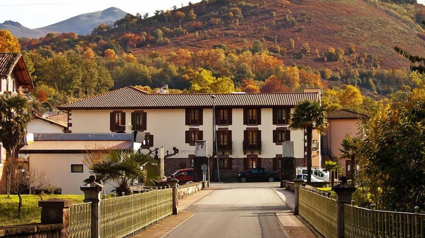Hotel Restaurante Urgain II
