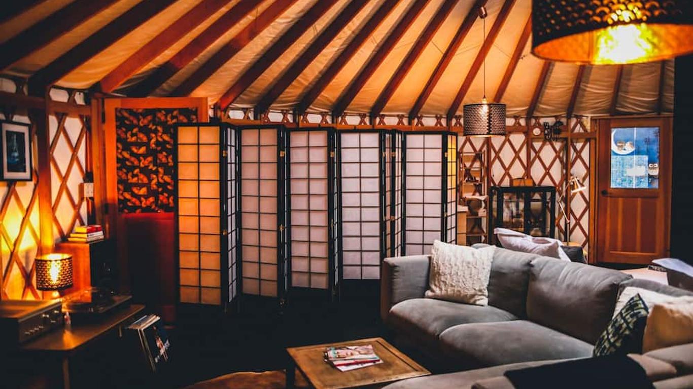 Snowball Chalet At Madarao Mountain
