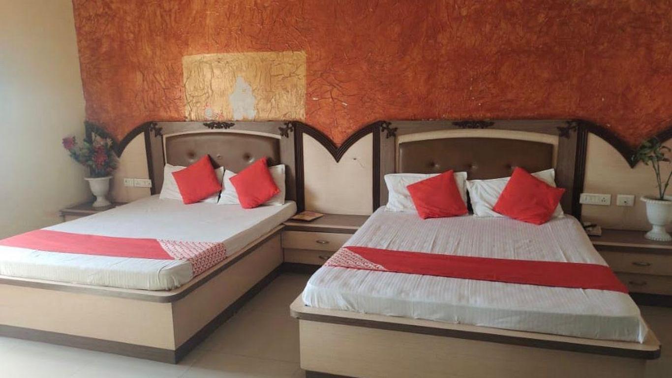 OYO 2722 Hotel Prince