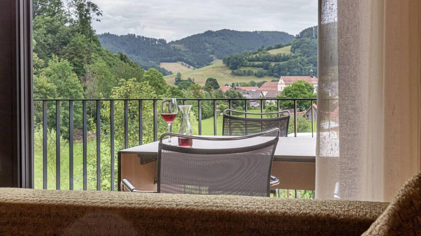 Goldener Adler Oberried - Hotel & Appartements