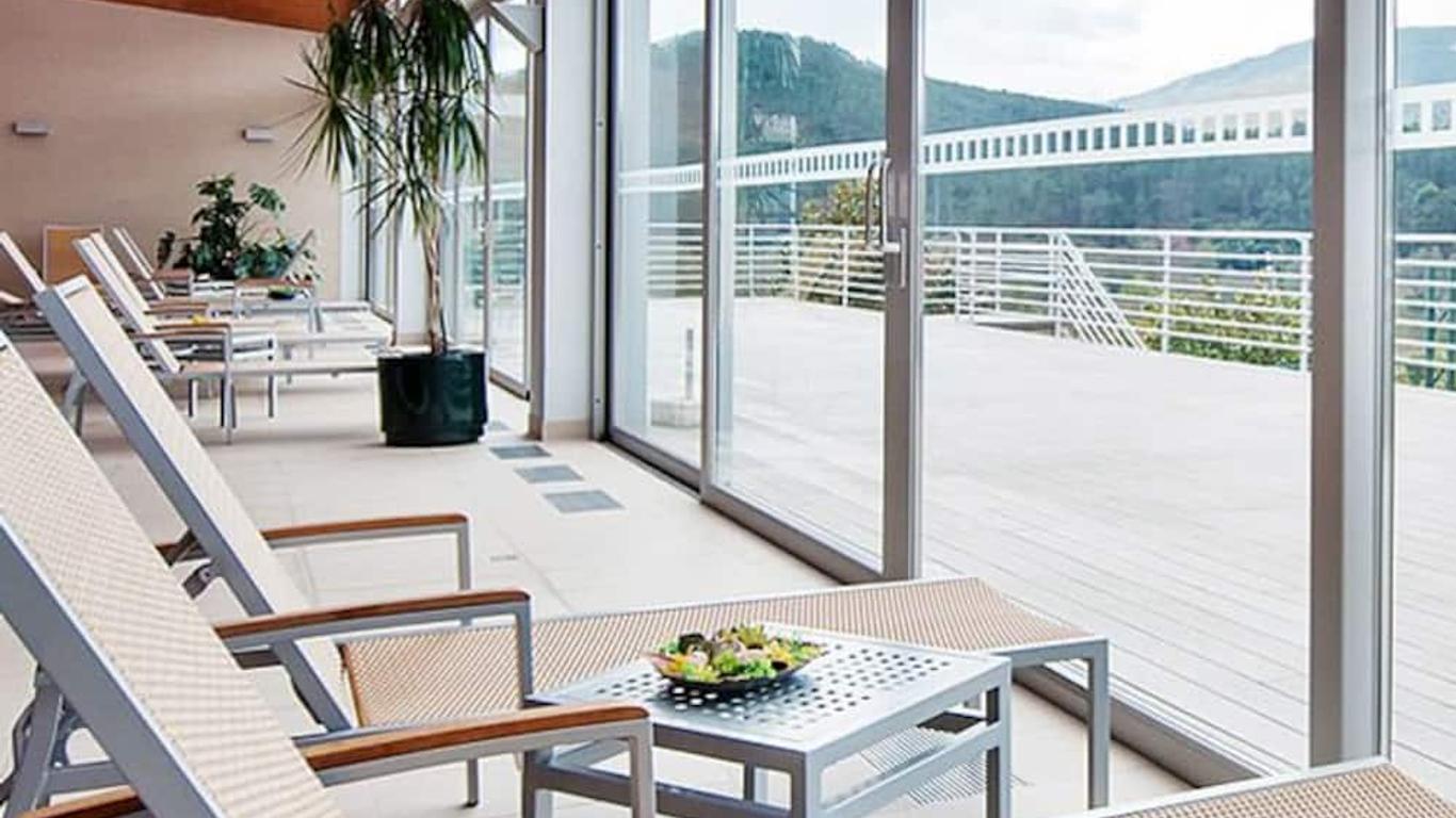Arnoia Caldaria Hotel Y Balneario