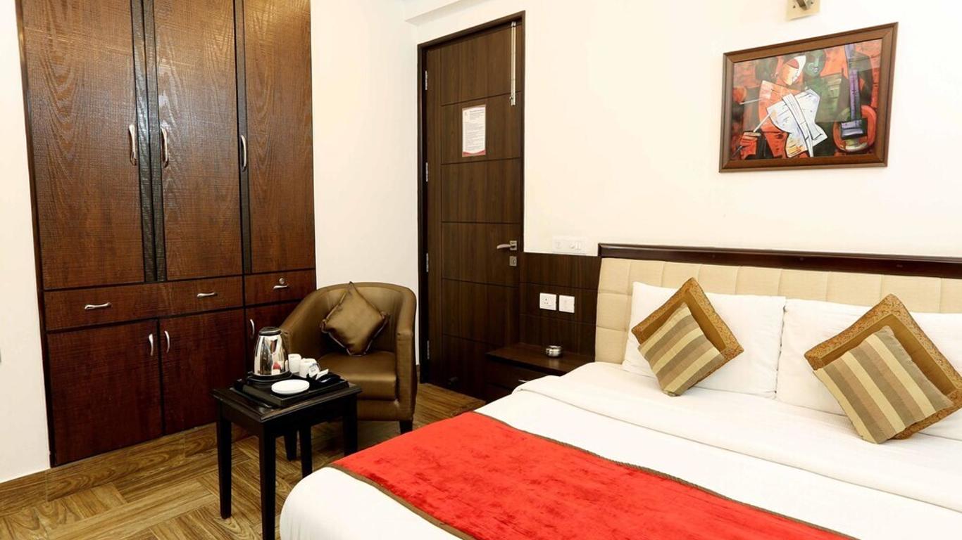 OYO 397 Hotel Rr Residency