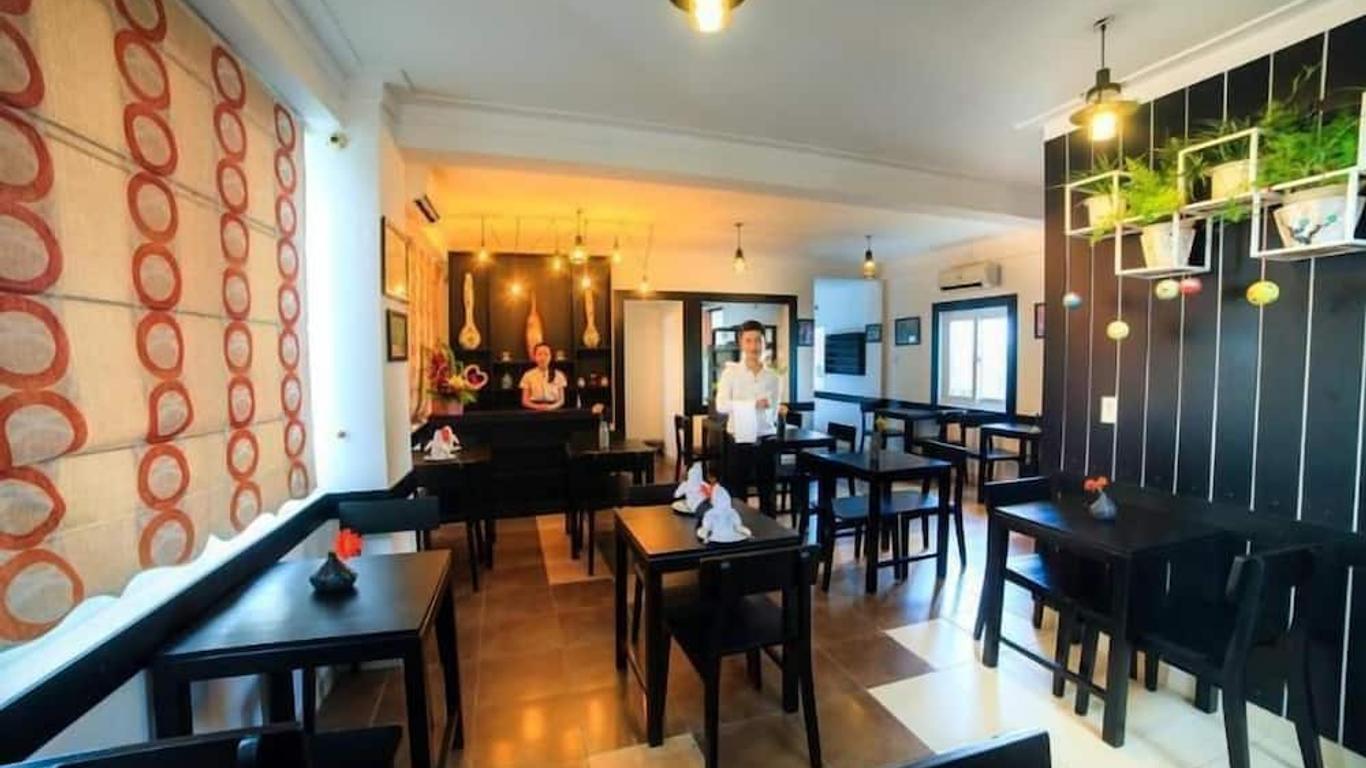 Vi Da Riverside Hotel