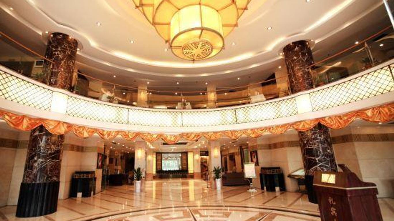 Donghu Hotel