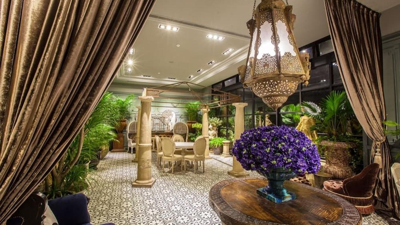 Chihpen Hotel Royal Kingdom