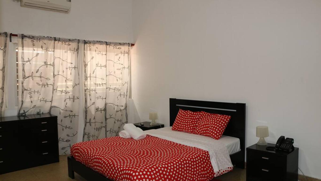Sis Hotel