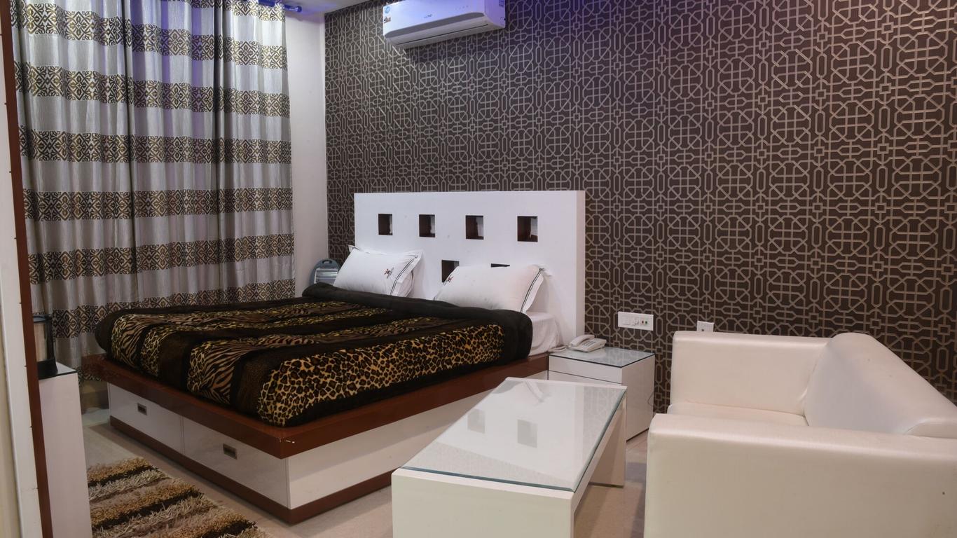 Hotel Gst Grand Plaza