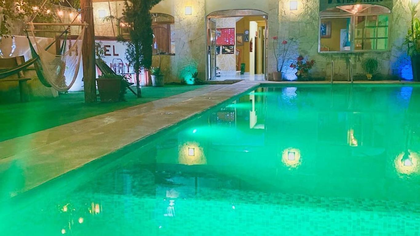 Hotel Mayahau Coba