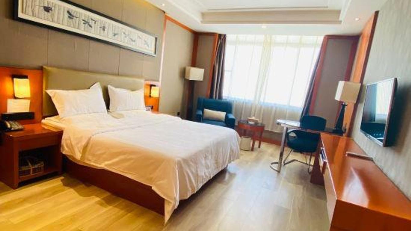 Starway Hotel (Xining Dashizi)
