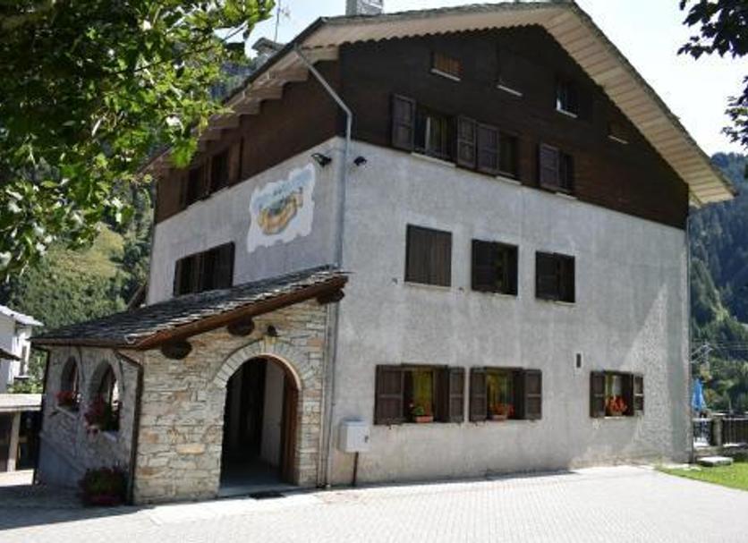 Edificio Foto