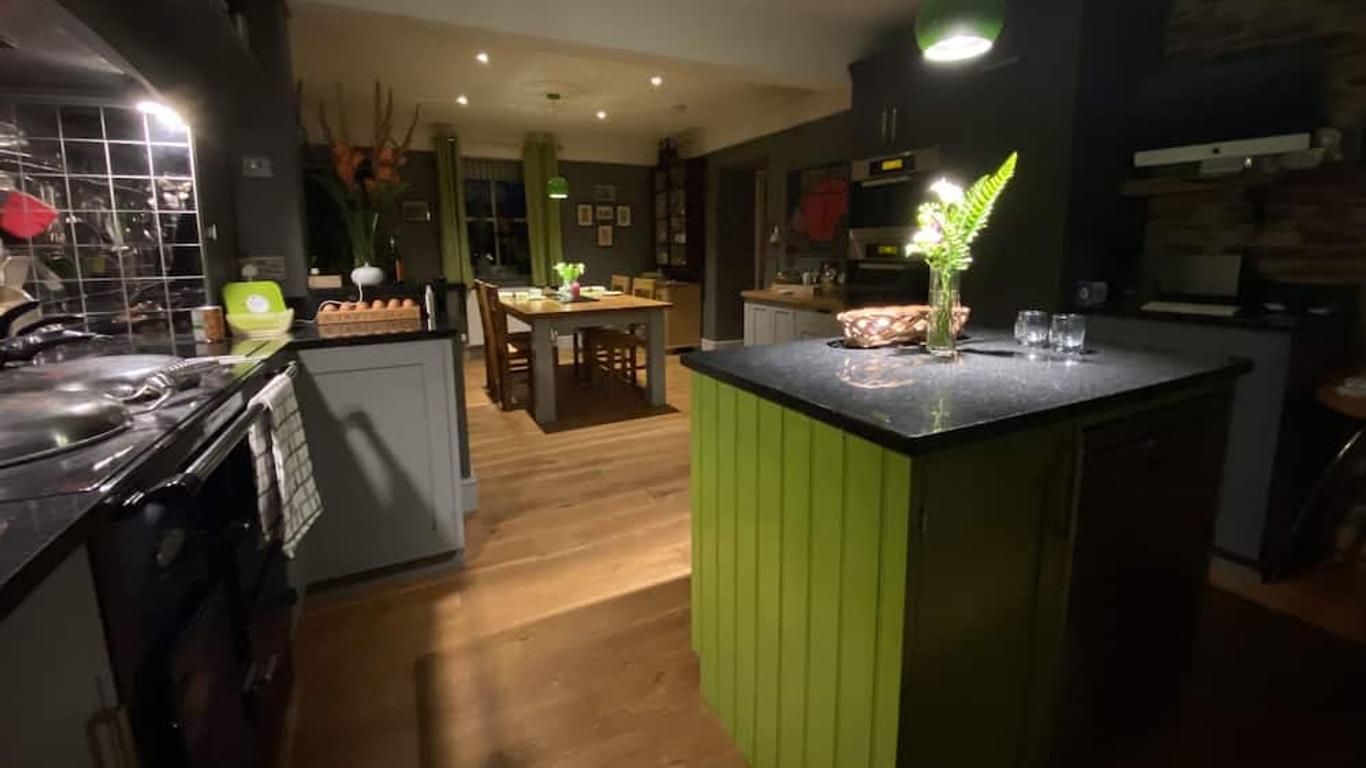 Downton Lodge Country Bed and Breakfast and; Self Catering