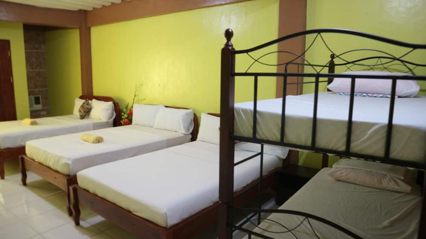 Centillo Travellers Inn