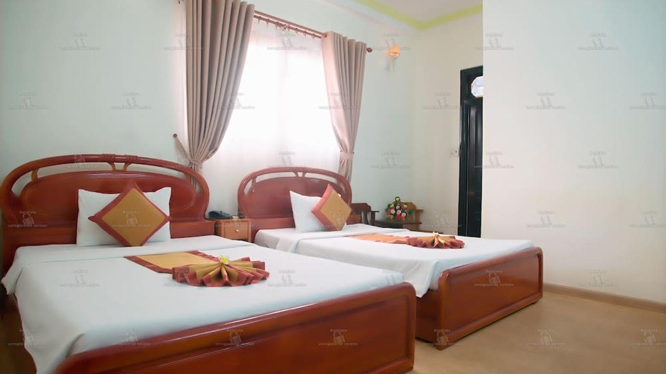 Golden Tulip Hotel
