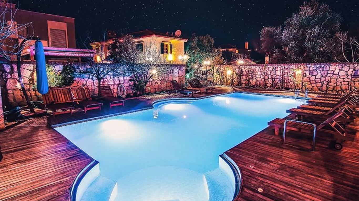 Alacati Boreas Hotel