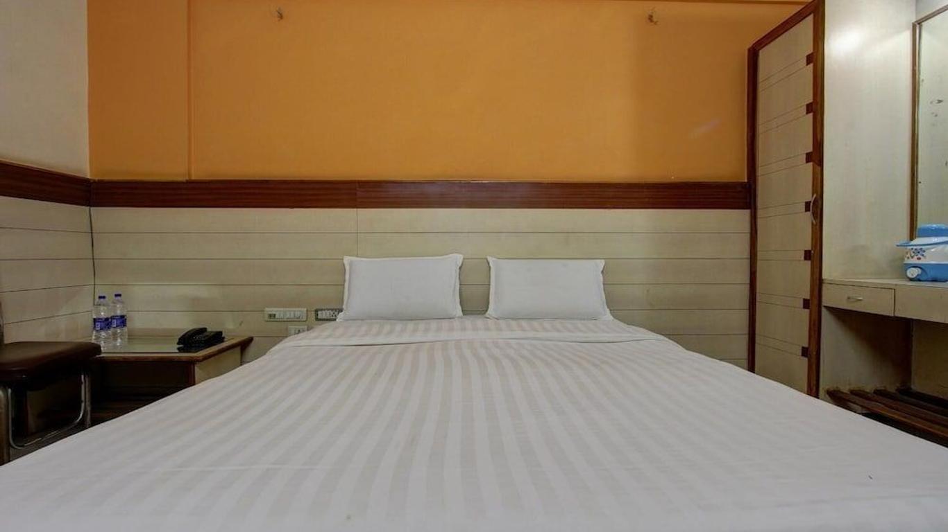 Hotel Rajsangam International